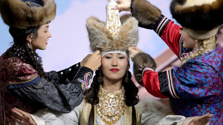 Презентация театра моды Алтыр на Международной выставке-форуме Россия Презентация театра моды Алтыр на Международной выставке-форуме Россия