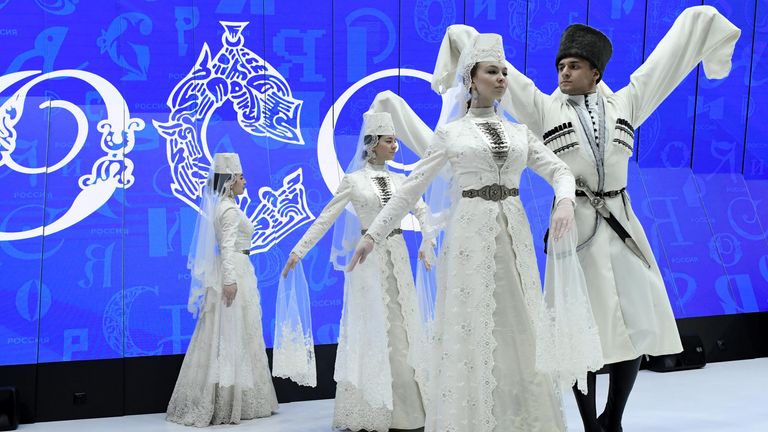 Стенд Северной Осетии на Международной выставке-форуме Россия Стенд Северной Осетии на Международной выставке-форуме Россия