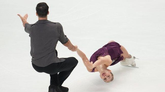 Немецкие фигуристы Минерва Хазе и Никита Володин