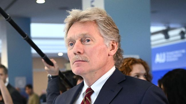 Заместитель руководителя администрации президента, пресс-секретарь президента РФ Дмитрий Песков