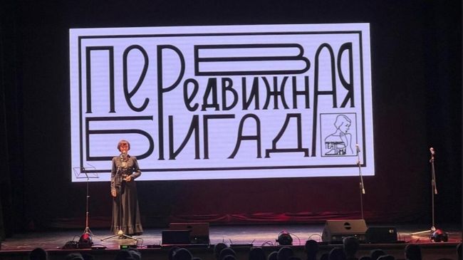 Художественный руководитель театра драмы им. Ольги Берггольц Анна Загребнева