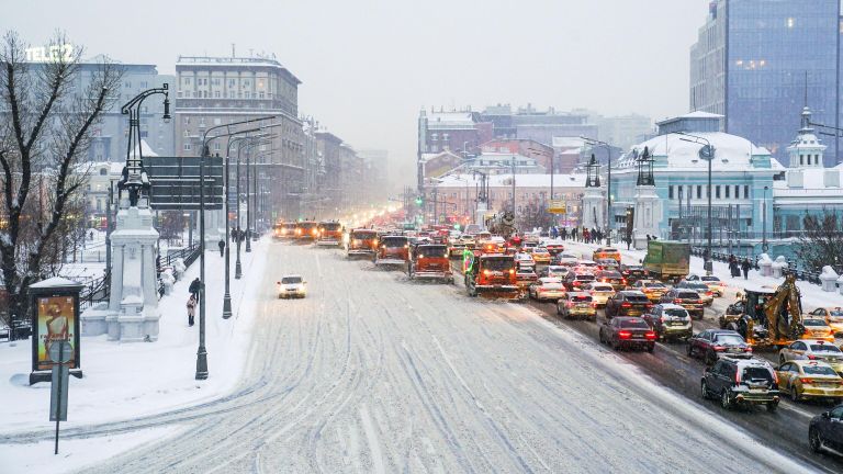 Уборка снега в Москве Уборка снега в Москве