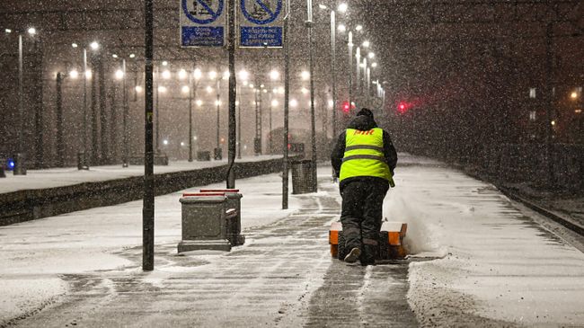 Снег в Москве