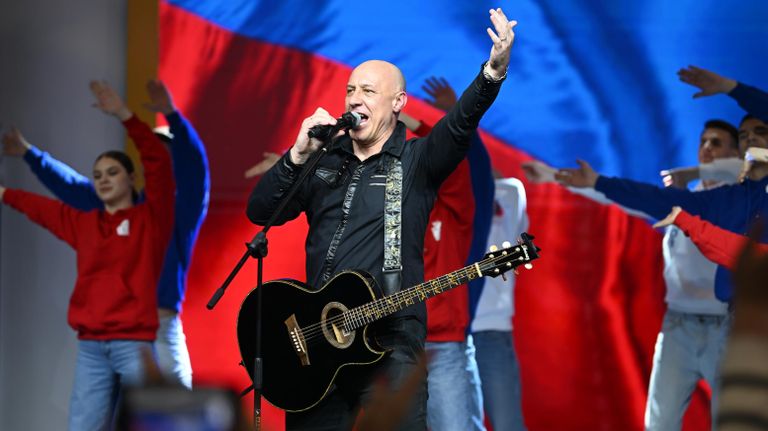 Певец Денис Майданов на Международной выставке-форуме Россия Певец Денис Майданов на Международной выставке-форуме Россия
