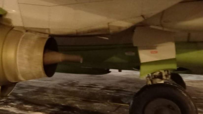 Самолет Боинг 737-800, следовавший рейсом Новосибирск-Москва и совершивший посадку в аэропорту Толмачево города Новосибирска из-за помпажа двигателей. 8 декабря 2023 Самолет Боинг 737-800, следовавший рейсом Новосибирск-Москва и совершивший посадку в аэропорту Толмачево города Новосибирска из-за помпажа двигателей. 8 декабря 2023 - РИА Новости, 1920, 08.12.2023