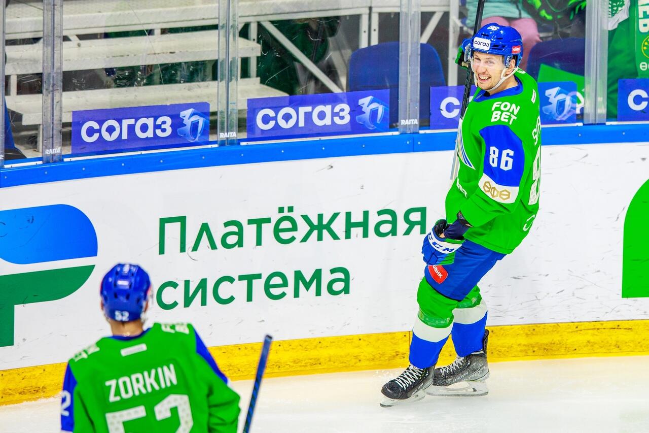 Александр Шаров