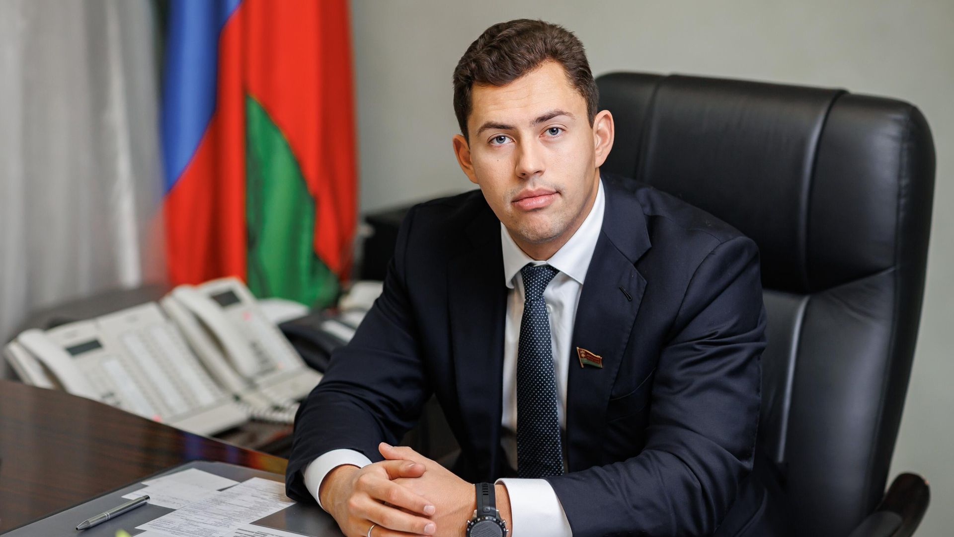 Председатель Липецкого областного Совета депутатов Владимир Сериков Председатель Липецкого областного Совета депутатов Владимир Сериков - РИА Новости, 1920, 29.09.2025