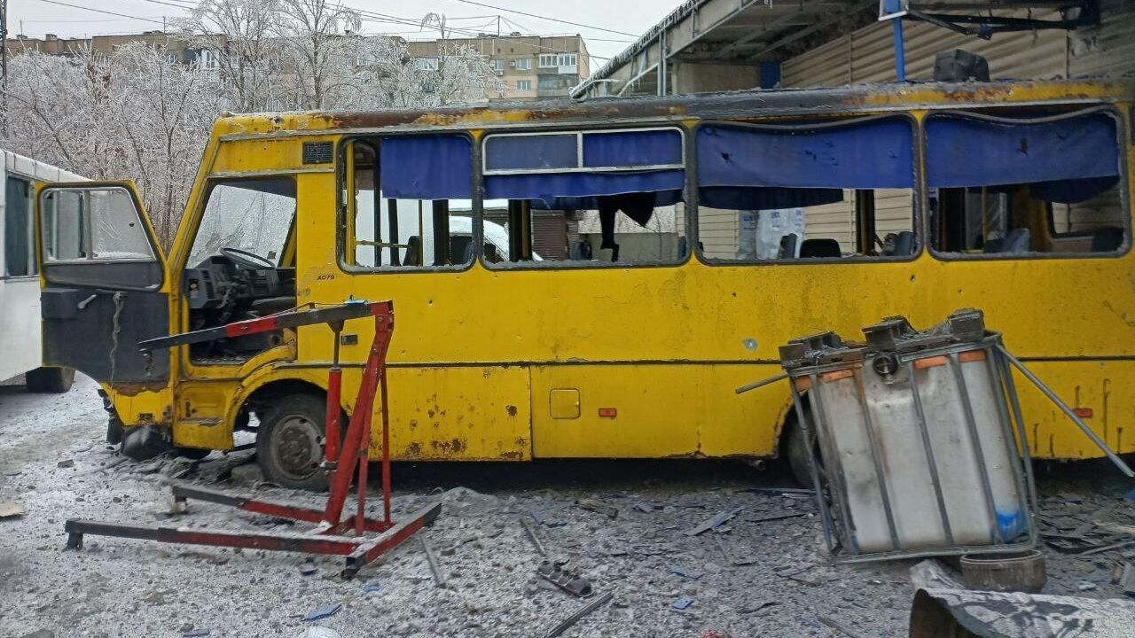 Последствия обстрела Куйбышевского района Донецка Последствия обстрела Куйбышевского района Донецка - РИА Новости, 1920, 13.12.2023