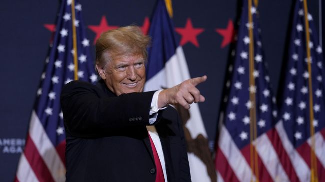  Дональд Трамп