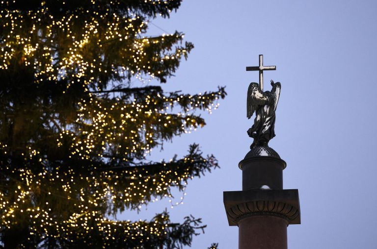 Главная елка Санкт-Петербурга на Дворцовой площади Главная елка Санкт-Петербурга на Дворцовой площади