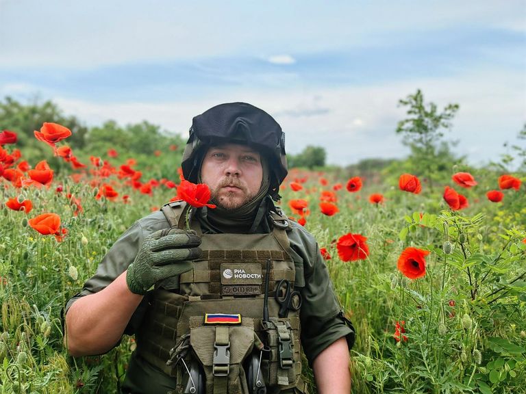 Военкор РИА Новости Ростислав Журавлев Военкор РИА Новости Ростислав Журавлев