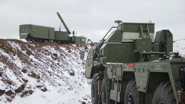 Дивизион зенитной ракетной системы (ЗРС) С-400 Триумф
