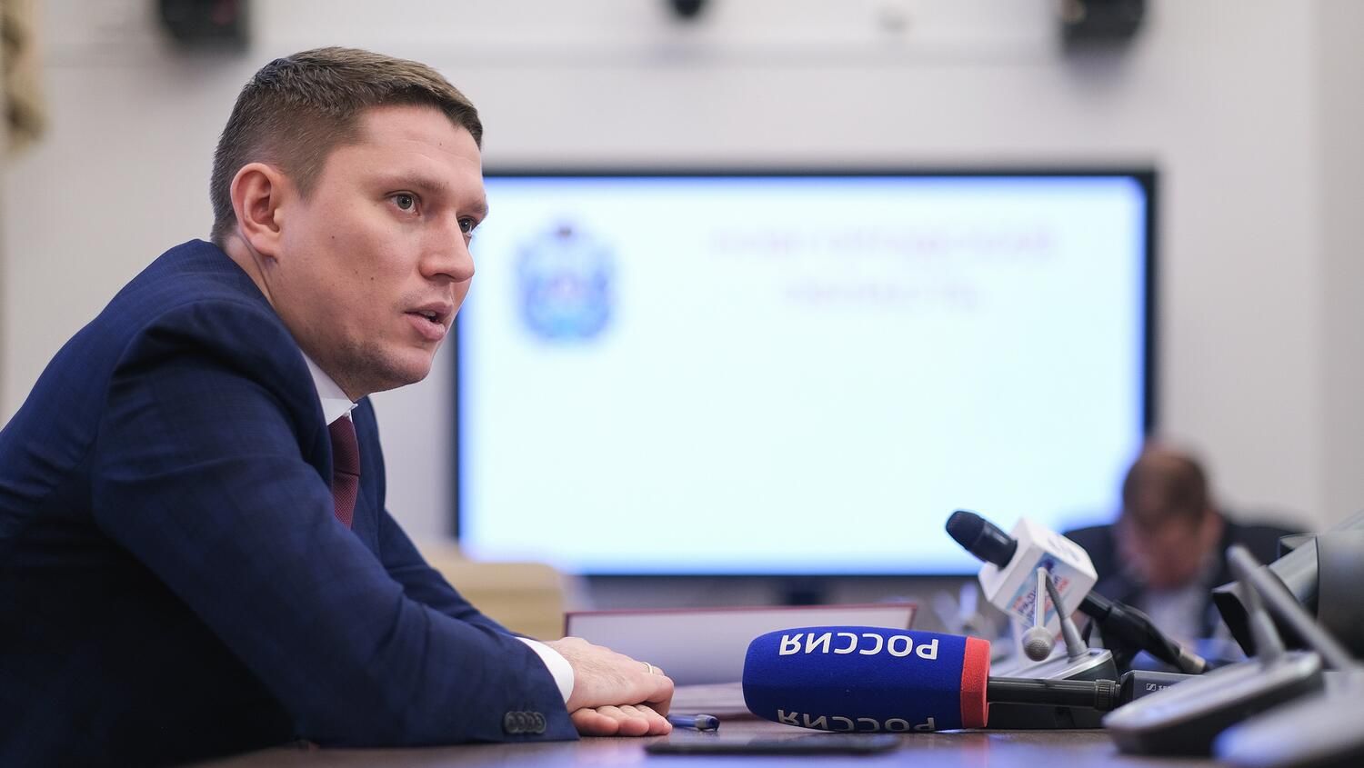 Министр транспорта и дорожного хозяйства Новгородской области Константин Куранов Министр транспорта и дорожного хозяйства Новгородской области Константин Куранов - РИА Новости, 1920, 08.08.2025
