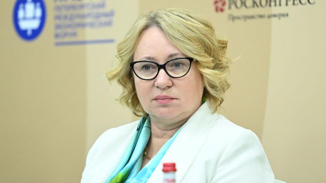 Мария Комарова