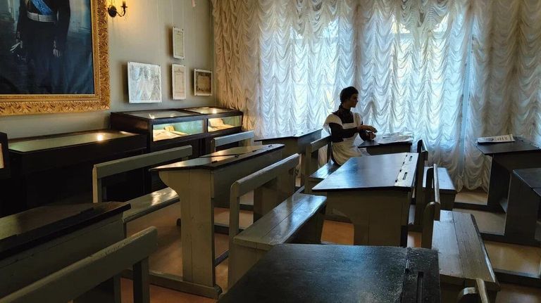 Гимназический класс в музее в Чердыни