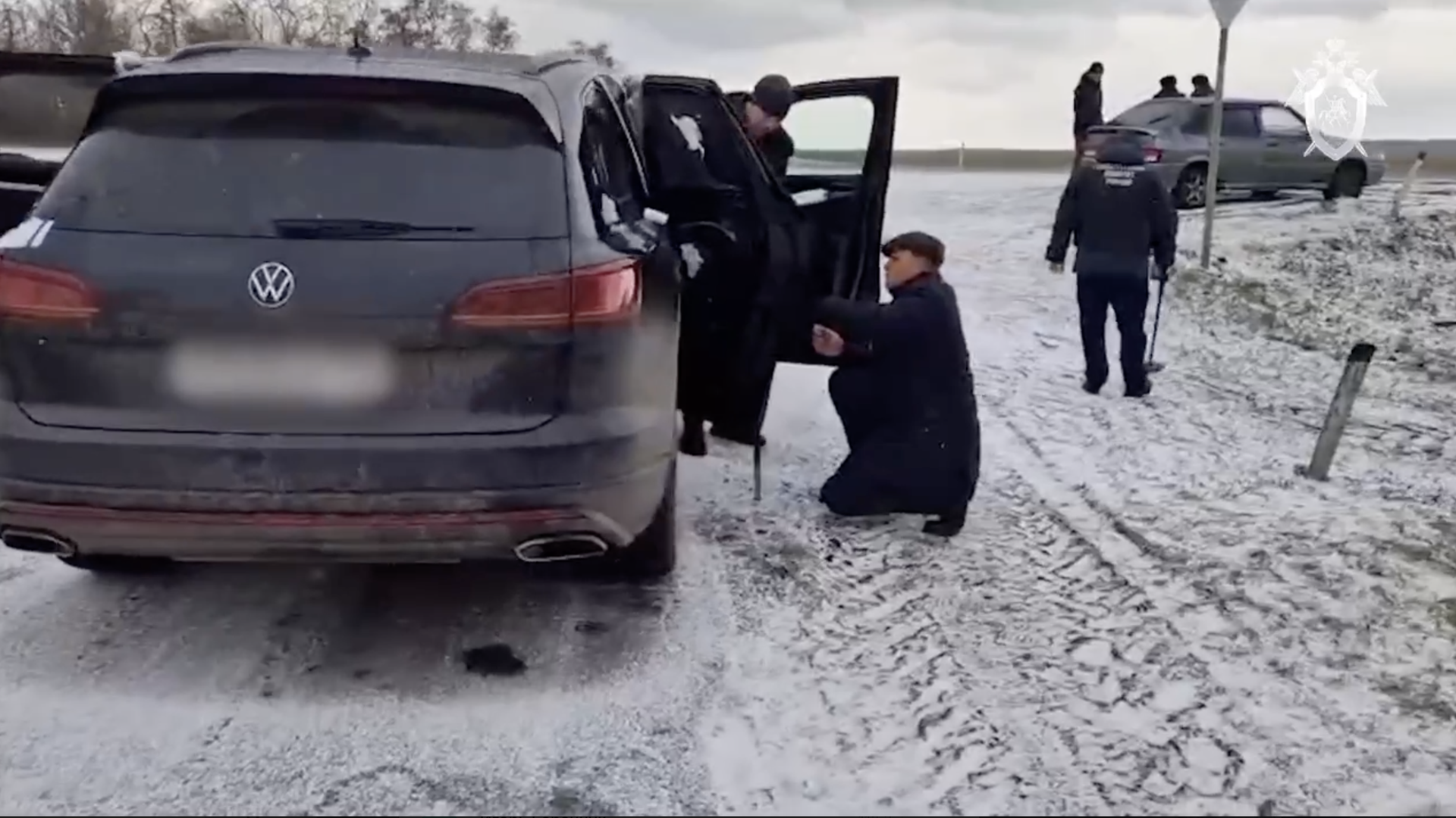 На месте расстрела автомобиля Геннадия Ширяева На месте расстрела автомобиля Геннадия Ширяева - РИА Новости, 1920, 28.12.2023
