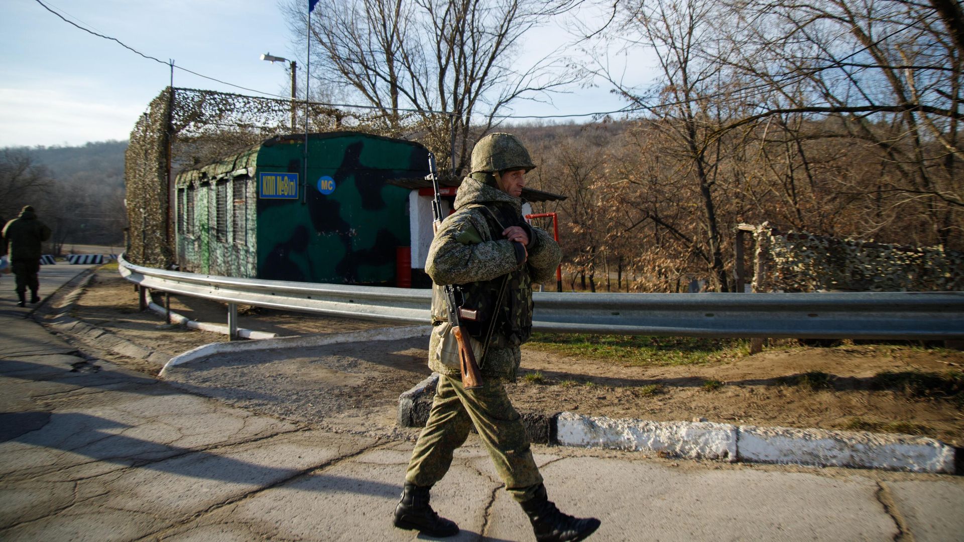 Миротворец ВС РФ на КПП в Приднестровье Миротворец ВС РФ на КПП в Приднестровье - РИА Новости, 1920, 12.01.2024