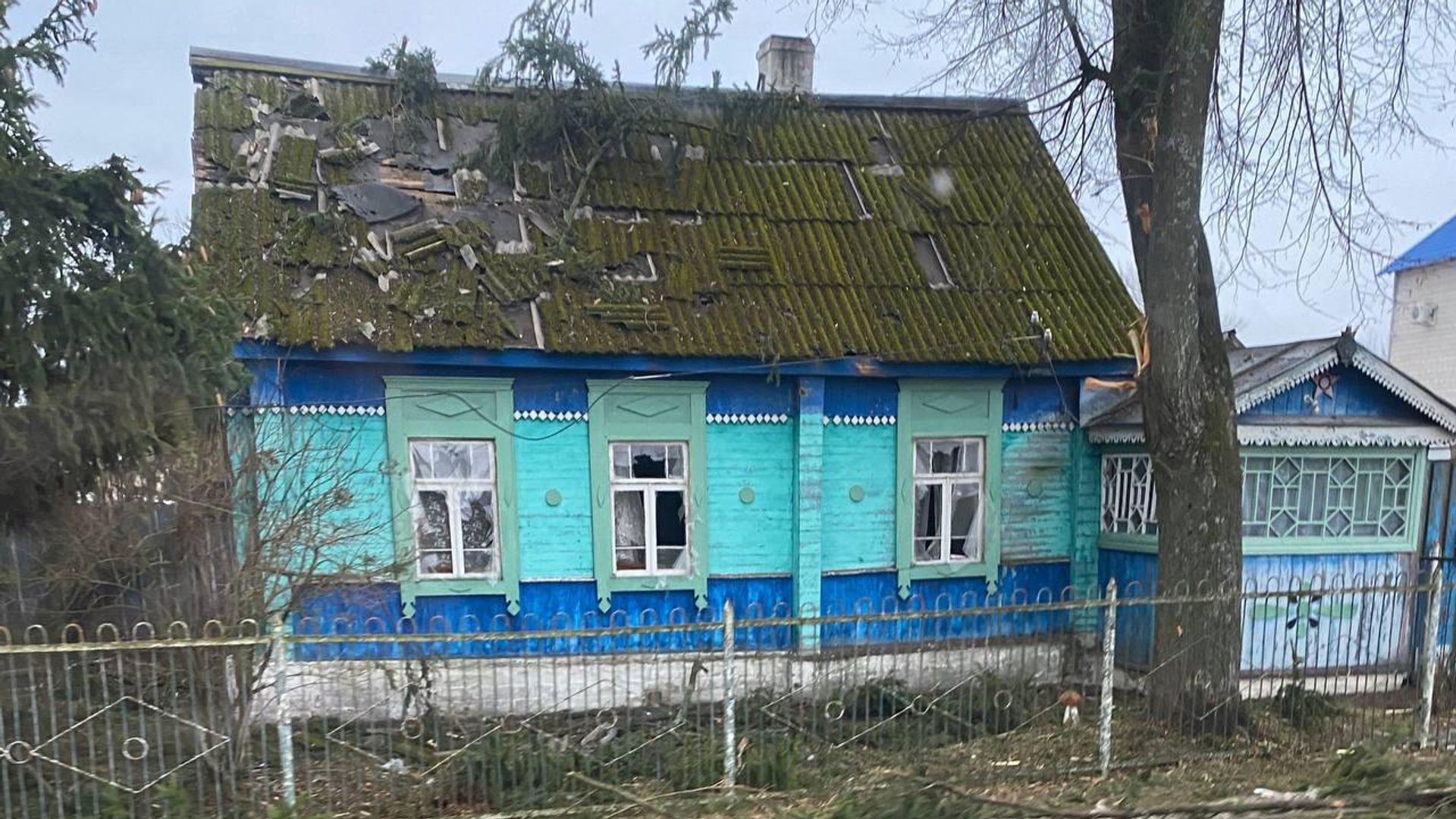 Последствия обстрела поселка Суземка в Брянской области. 28 декабря 2023 Последствия обстрела поселка Суземка в Брянской области. 28 декабря 2023 - РИА Новости, 1920, 28.12.2023