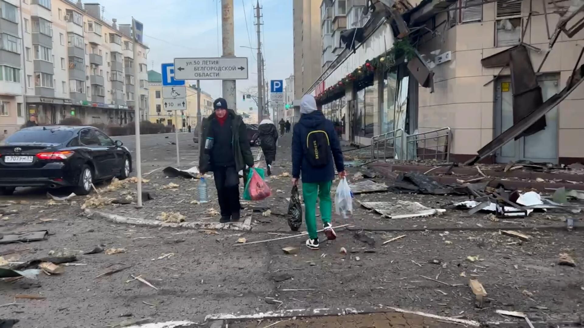 Последствия удара ВСУ по центру Белгорода Последствия удара ВСУ по центру Белгорода - РИА Новости, 1920, 30.12.2023