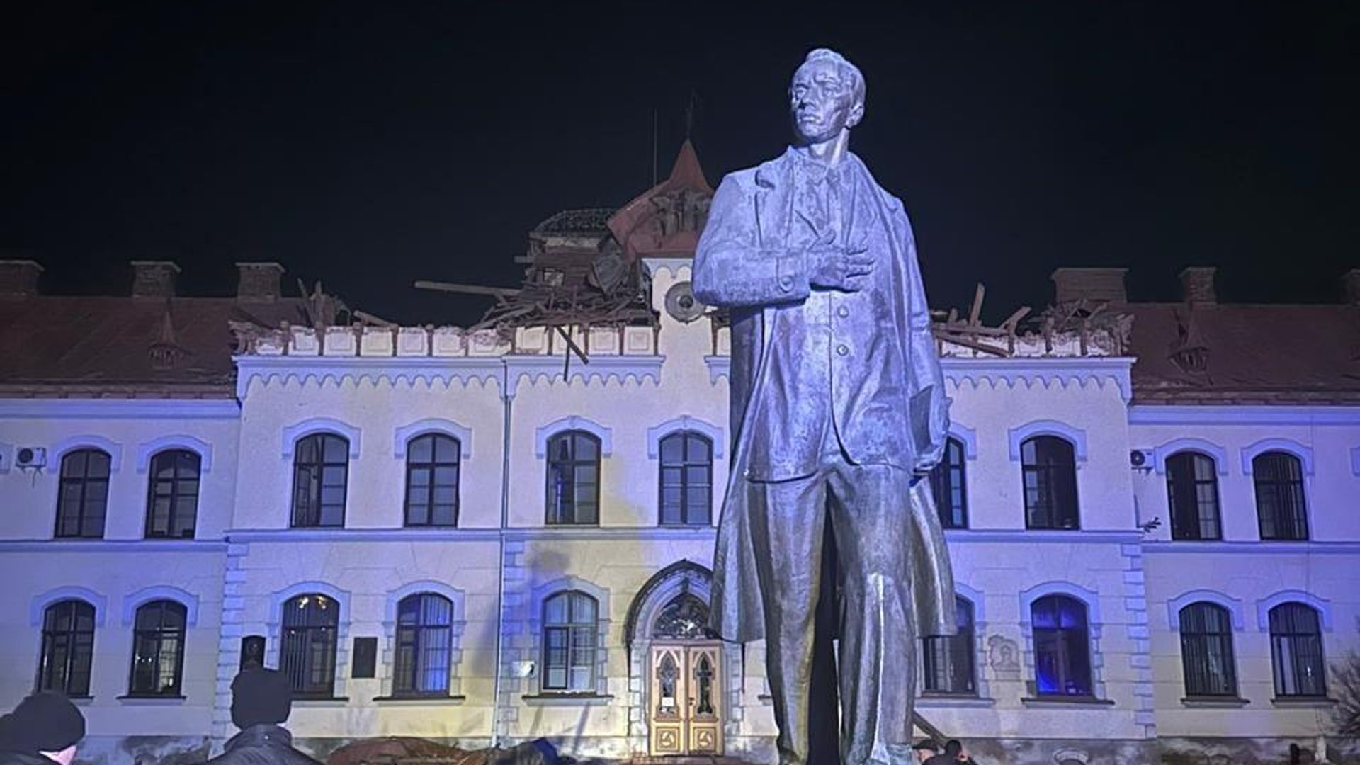 Музей украинского националиста Романа Шухевича, уничтоженный во Львове. 1 января 2024 Музей украинского националиста Романа Шухевича, уничтоженный во Львове. 1 января 2024 - РИА Новости, 1920, 01.01.2024