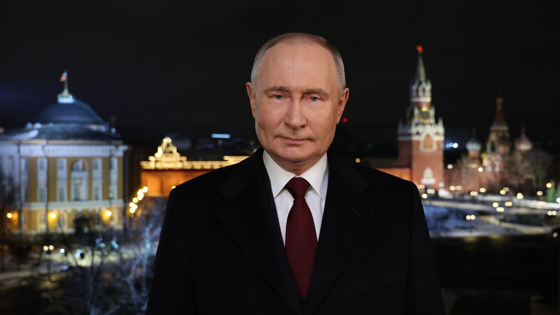 Новогоднее обращение президента России Владимира Путина Новогоднее обращение президента России Владимира Путина - РИА Новости, 1920, 31.12.2025