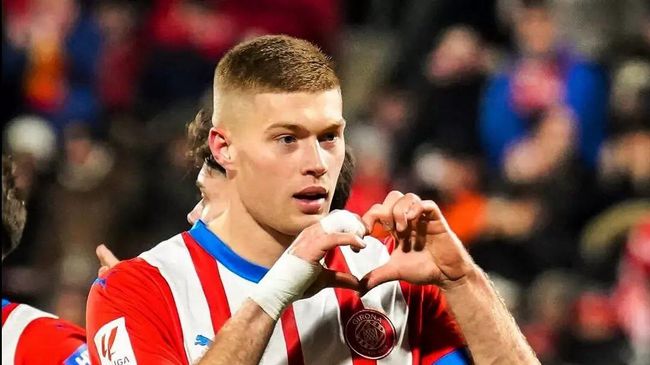 Артем Довбик