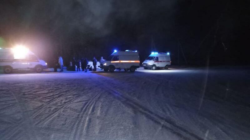 На месте ДТП с участием автобуса в Чувашии На месте ДТП с участием автобуса в Чувашии - РИА Новости, 1920, 05.01.2024