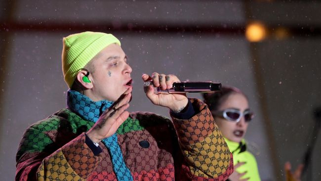 Солист группы RASA Виктор Поплеев
