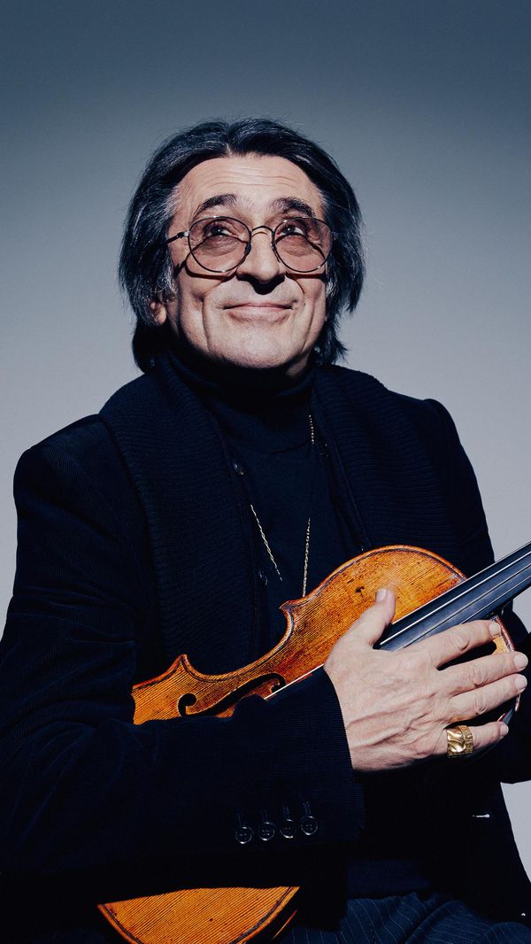 Альтист и дирижер Юрий Башмет