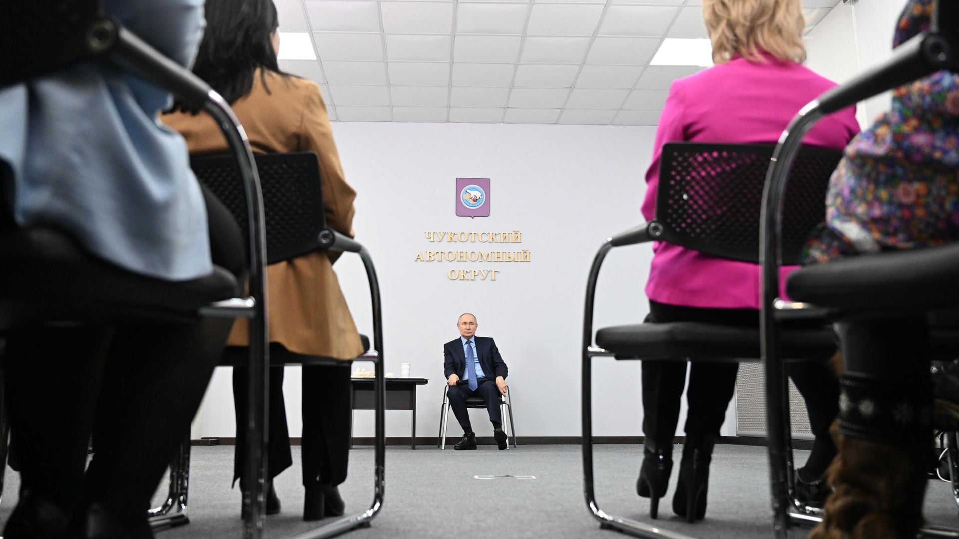 Президент РФ Владимир Путин во время встречи жителями Анадыря Президент РФ Владимир Путин во время встречи жителями Анадыря - РИА Новости, 1920, 10.01.2024