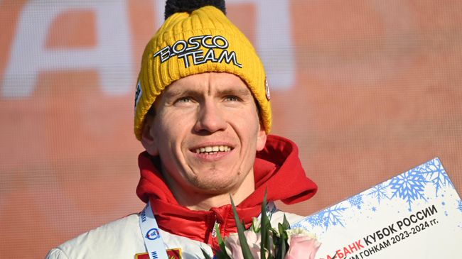 Александр Большунов