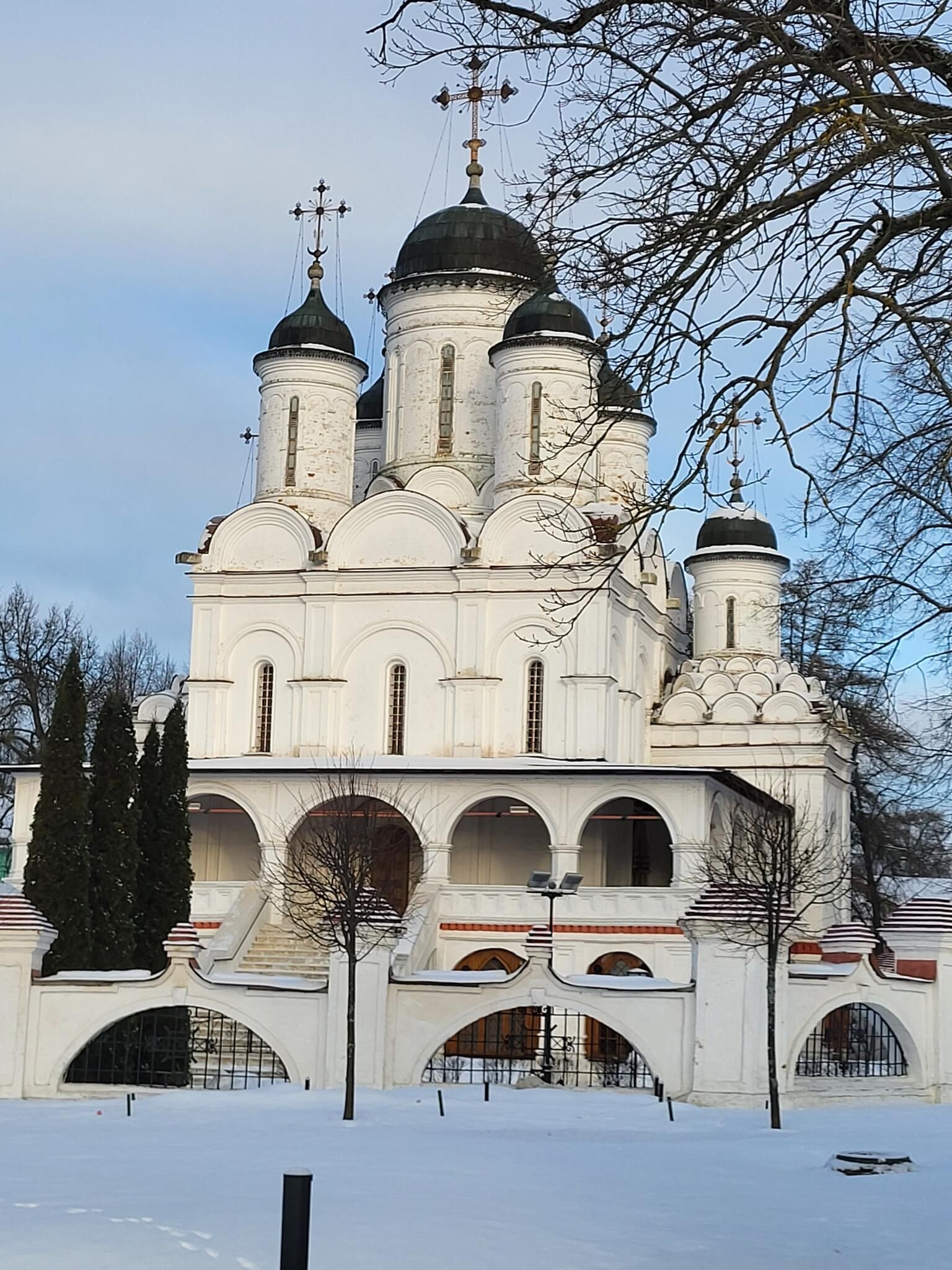 Преображенский храм в усадьбе Вяземы Преображенский храм в усадьбе Вяземы - РИА Новости, 1920, 15.01.2024