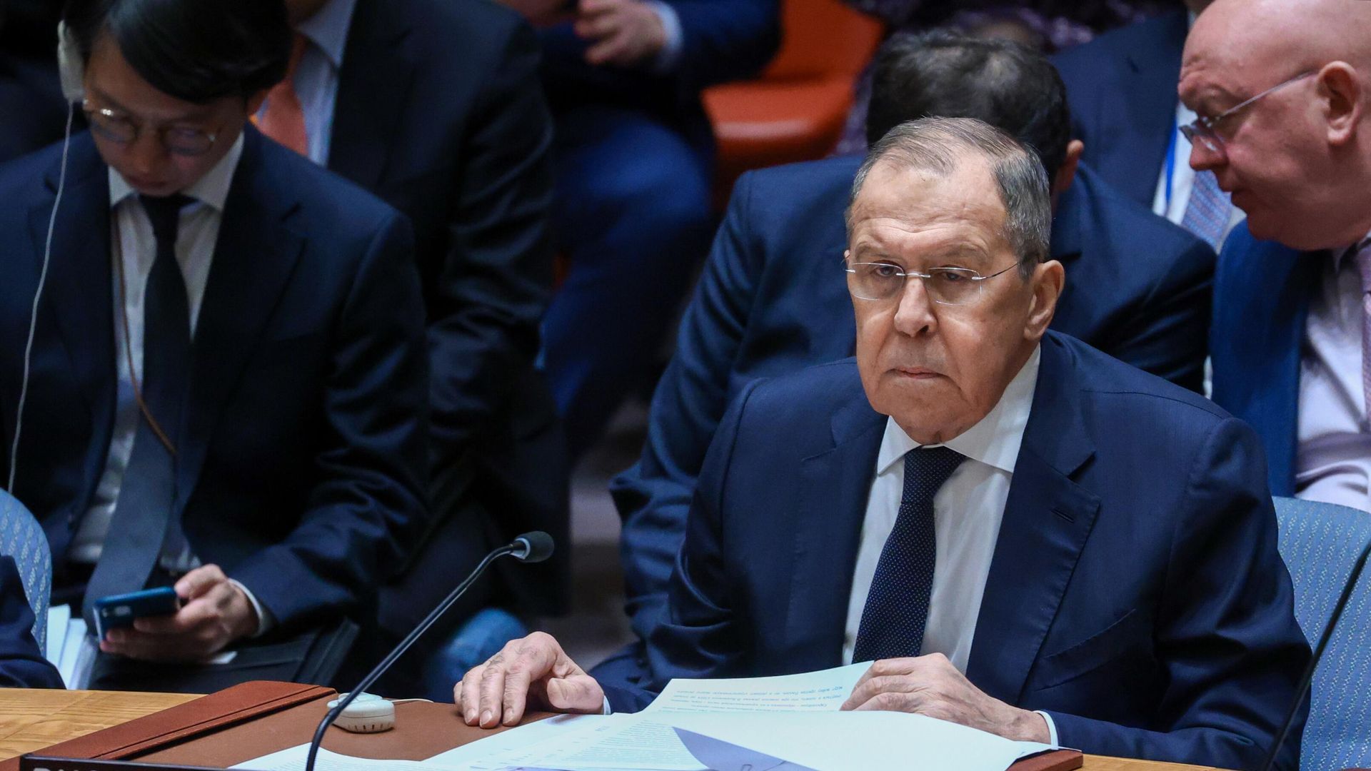 Министр иностранных дел РФ Сергей Лавров на заседании в Нью-Йорке Совета Безопасности Организации Объединенных Наций по вопросу поставок оружия на Украину Министр иностранных дел РФ Сергей Лавров на заседании в Нью-Йорке Совета Безопасности Организации Объединенных Наций по вопросу поставок оружия на Украину - РИА Новости, 1920, 25.01.2024