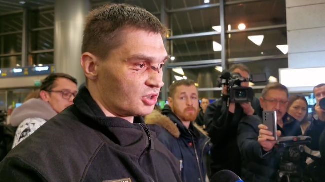 Выживший в авиакатастрофе пилот рассказал, благодаря чему удалось спастись