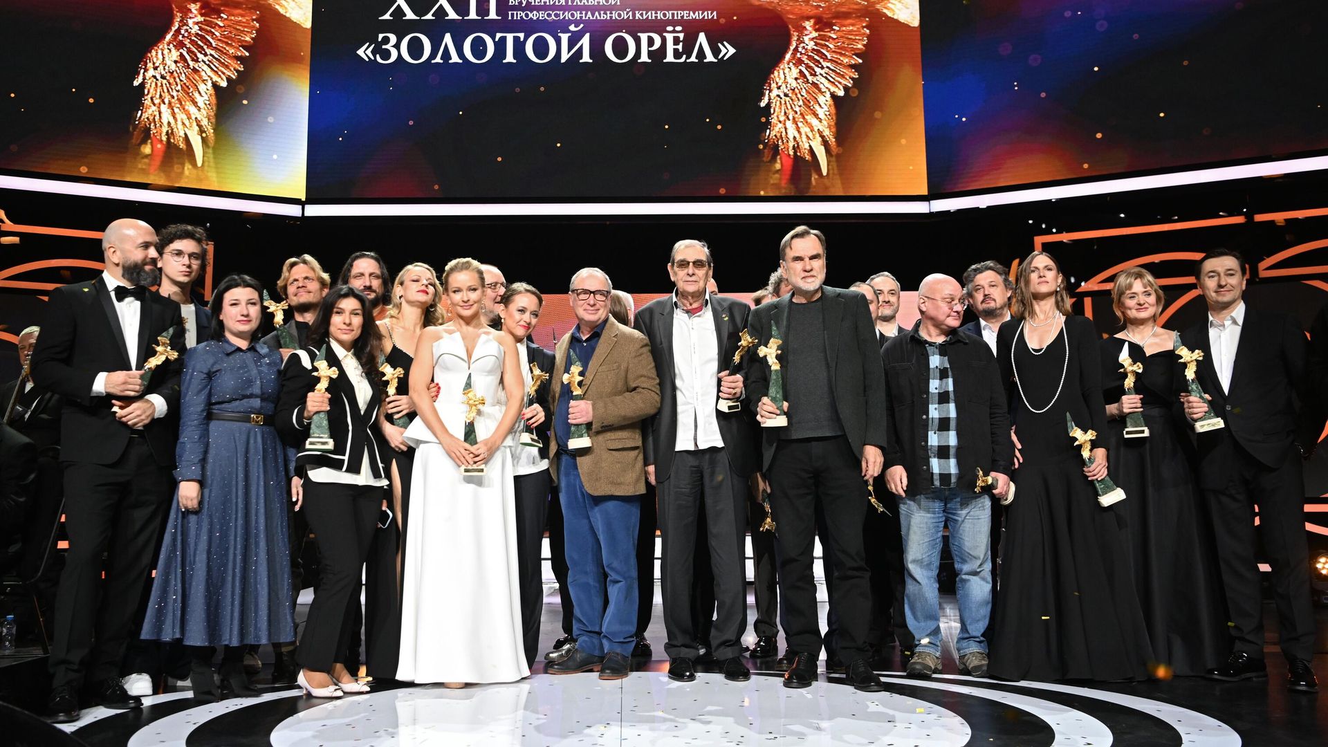 ХХII церемония вручения премии Золотой орел ХХII церемония вручения премии Золотой орел - РИА Новости, 1920, 26.01.2024