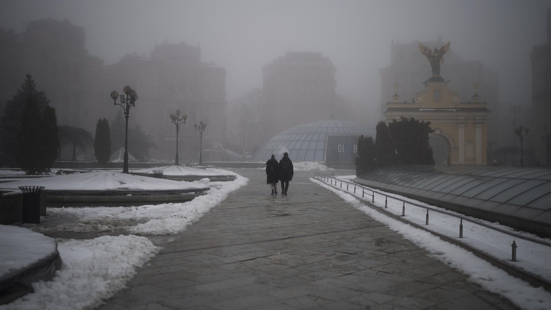 Прохожие в центре Киева Прохожие в центре Киева - РИА Новости, 1920, 03.02.2024