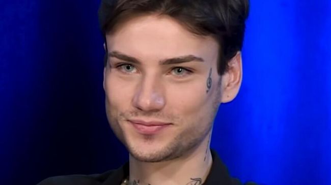 Певец Xolidayboy Певец Xolidayboy