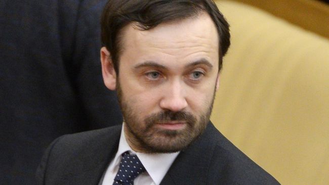 Илья Пономарев* (признан в РФ иностранным агентом) 