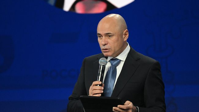 Губернатор Липецкой области Игорь Артамонов