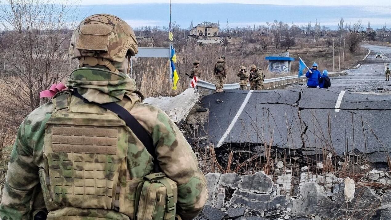 Военнослужащие РФ и члены делегации Международного агентства по атомной энергии (МАГАТЭ) пересекают линию боевого соприкосновения у реки Карачекрак Военнослужащие РФ и члены делегации Международного агентства по атомной энергии (МАГАТЭ) пересекают линию боевого соприкосновения у реки Карачекрак - РИА Новости, 1920, 11.04.2024
