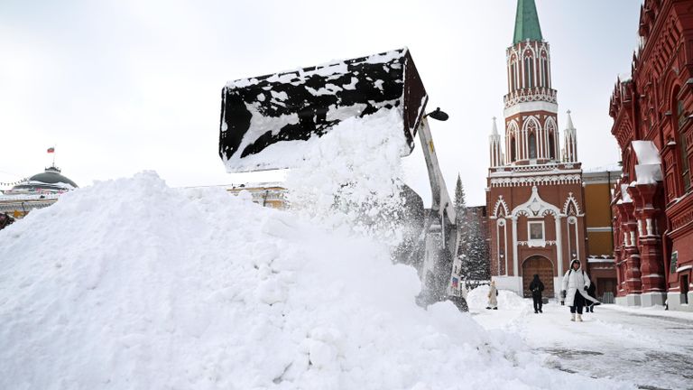 Последствия снегопада в Москве Последствия снегопада в Москве