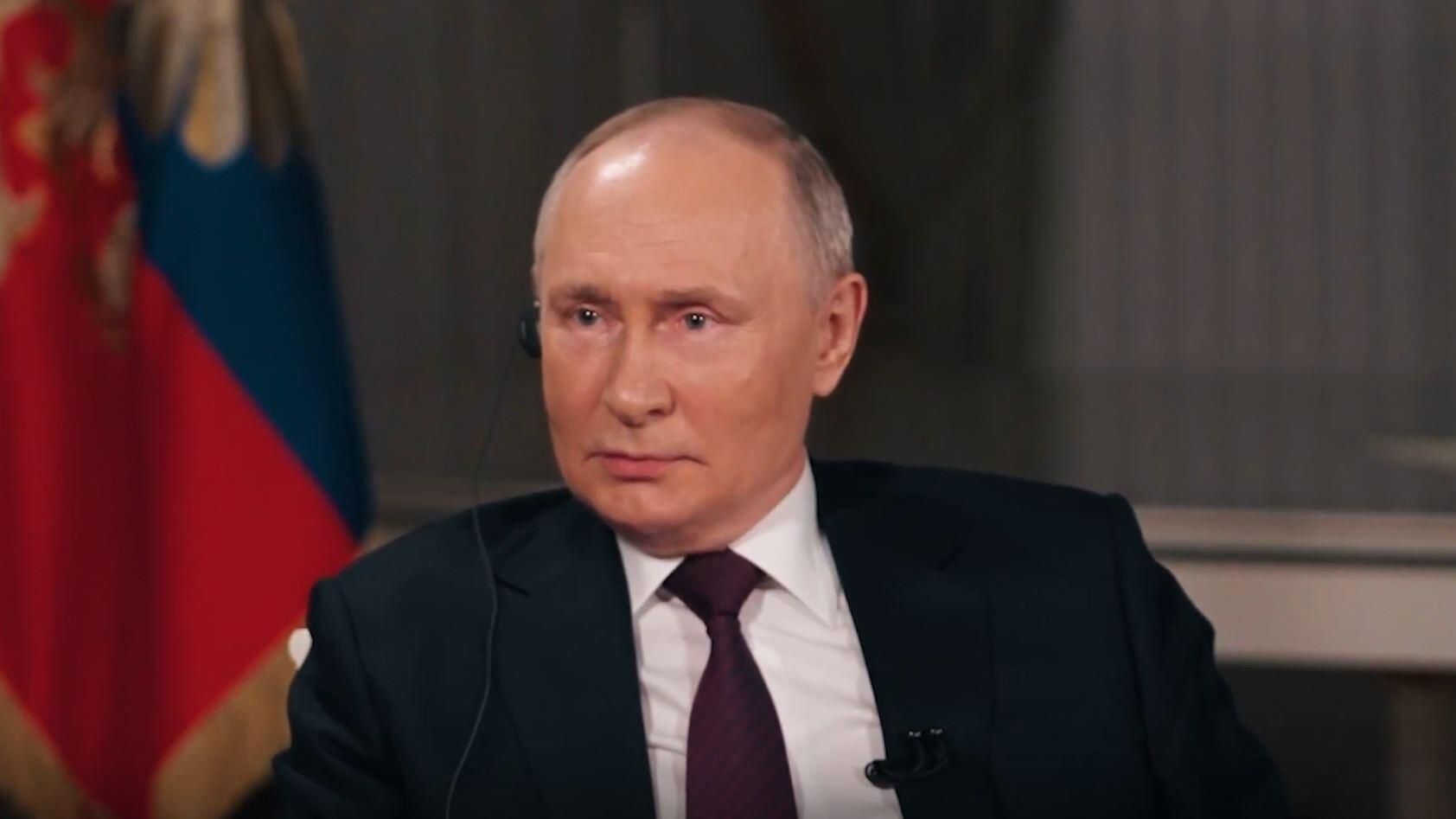 Президент России Владимир Путин во время интервью американскому журналисту Такеру Карлсону. Кадр видео Президент России Владимир Путин во время интервью американскому журналисту Такеру Карлсону. Кадр видео - РИА Новости, 1920, 09.02.2024