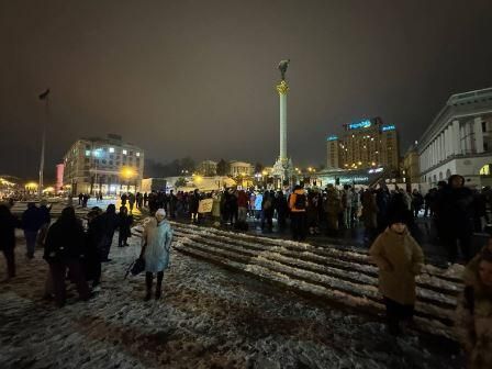 Протестующие в Киеве требуют вернуть Залужного Протестующие в Киеве требуют вернуть Залужного - РИА Новости, 1920, 29.02.2024