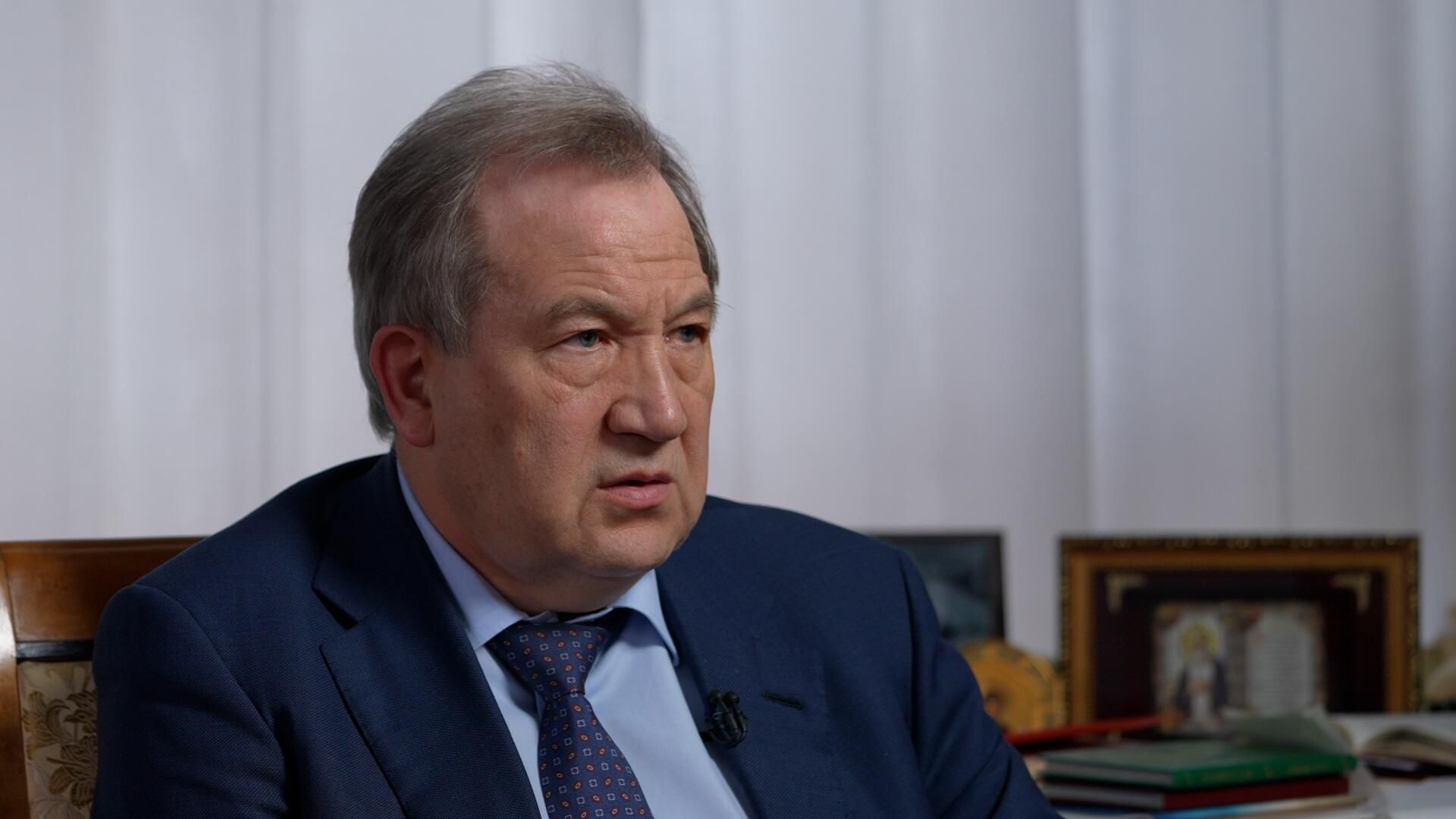 Красников о разработке уникальных бронежилетов Красников о разработке уникальных бронежилетов - РИА Новости, 1920, 10.02.2024
