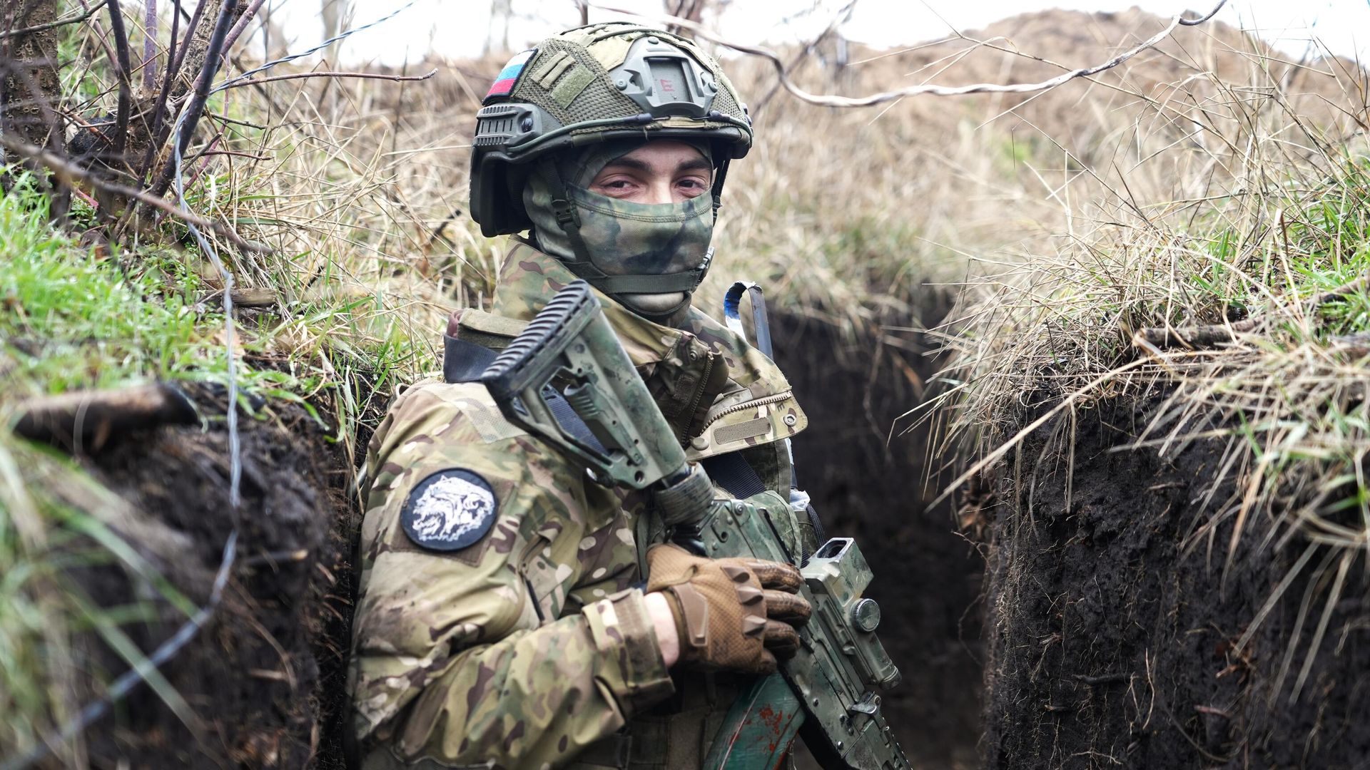 Боец отдельного отряда специального направления на позициях Боец отдельного отряда специального направления на позициях - РИА Новости, 1920, 02.07.2026