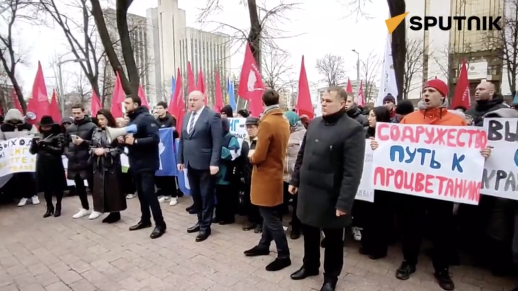 Марш против денонсации соглашений страны с СНГ, организованный партией Возрождение в Кишиневе. 15 февраля 2024 Марш против денонсации соглашений страны с СНГ, организованный партией Возрождение в Кишиневе. 15 февраля 2024 - РИА Новости, 1920, 15.02.2024