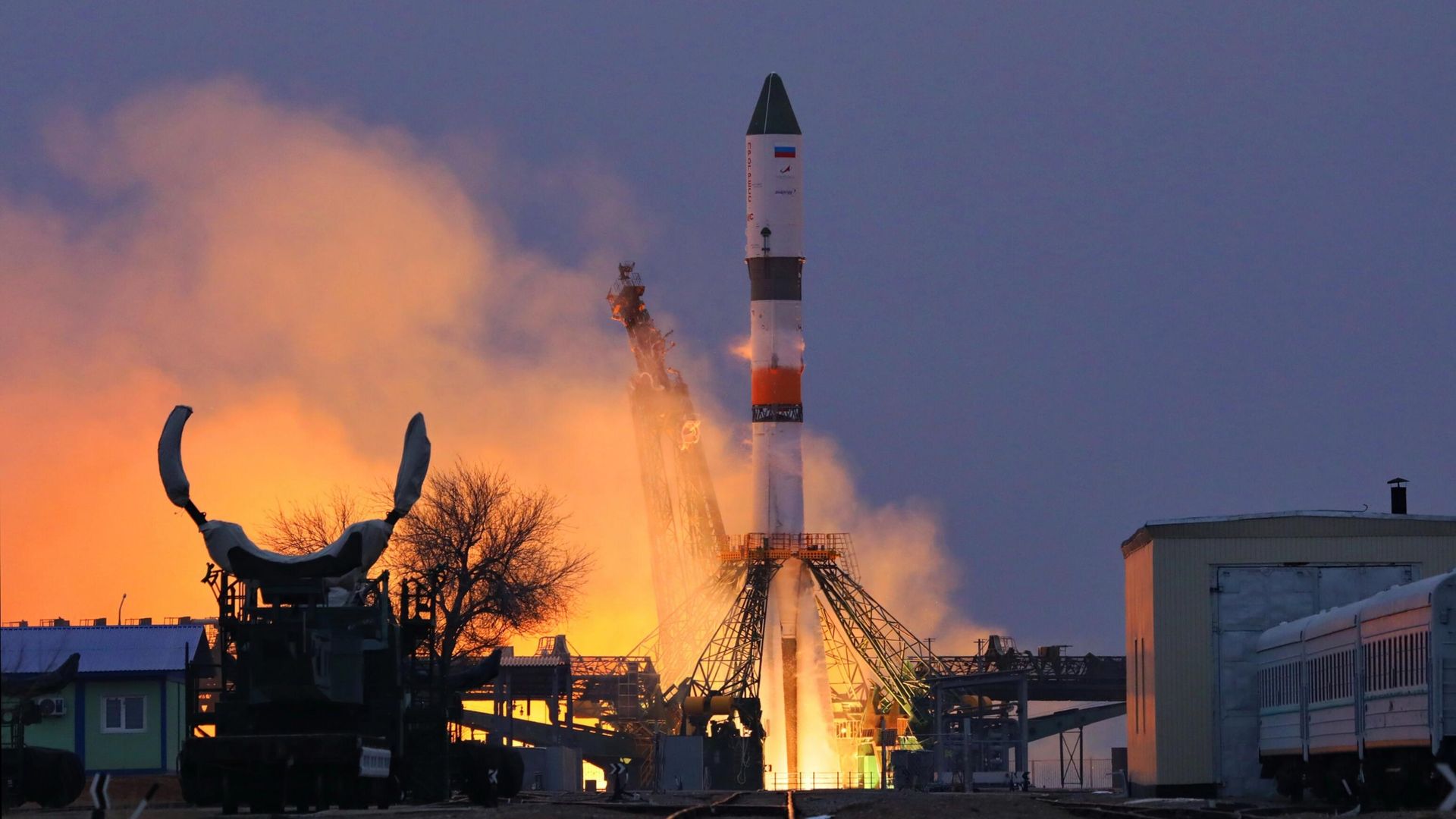 Старт ракеты-носителя Союз-2.1а с грузовым кораблем Прогресс МС-26 с космодрома Байконур Старт ракеты-носителя Союз-2.1а с грузовым кораблем Прогресс МС-26 с космодрома Байконур - РИА Новости, 1920, 17.02.2024