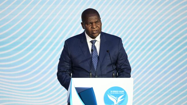 Президент Центральноафриканской Республики Фостен Арканж Туадера