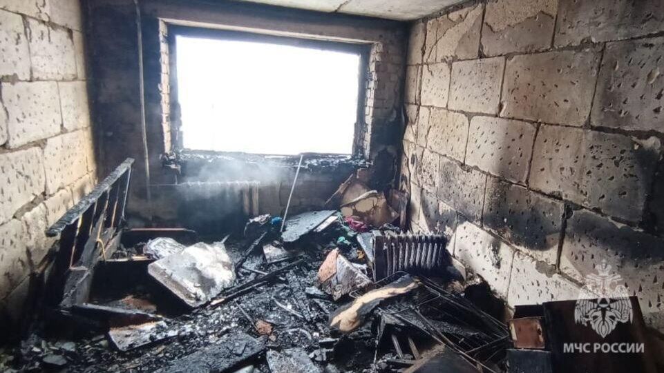Место пожара в общежитии в Саратове. 18 февраля 2024 Место пожара в общежитии в Саратове. 18 февраля 2024 - РИА Новости, 1920, 18.02.2024