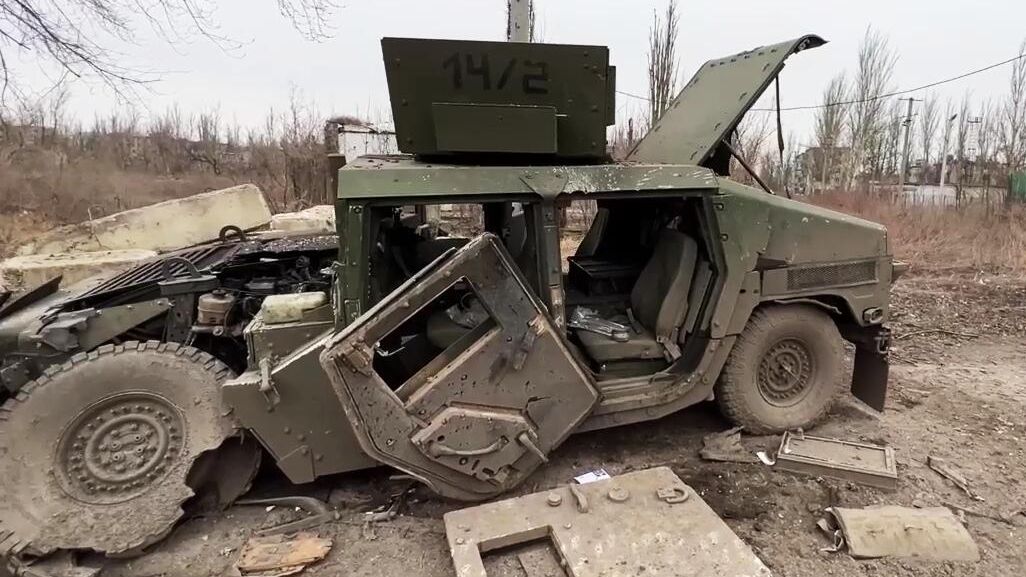 Поврежденная военная техника в Авдеевке - РИА Новости, 1920, 22.02.2024